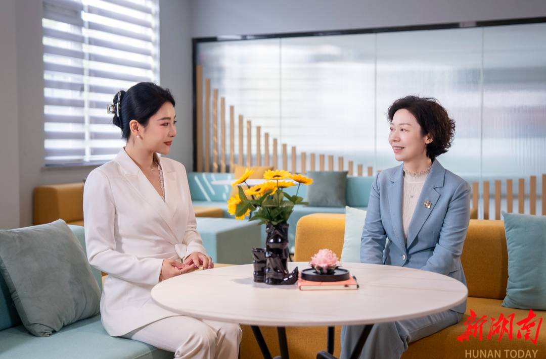 党建带妇建，“她力量”这样被激活——访省妇联党组书记、主席杨兰英