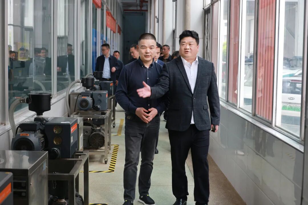 付振南调研资阳区食品加工产业
