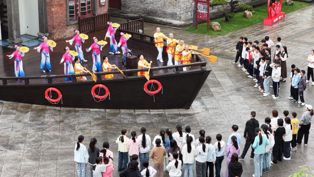 春假和“五一”去哪儿玩？海员俱乐部里“划船”去！